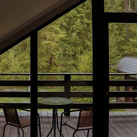 Berghaus Bukovel Villa Buitenkant foto