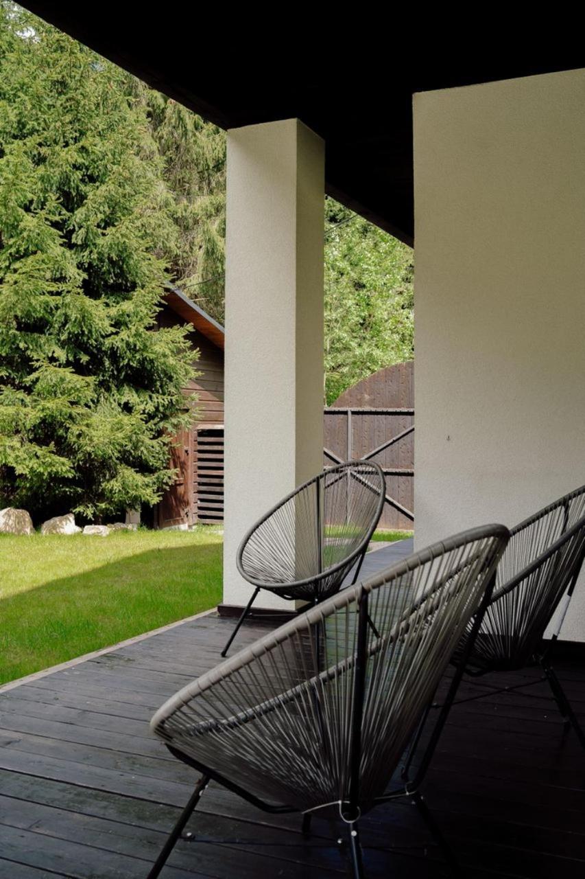 Berghaus Bukovel Villa Buitenkant foto